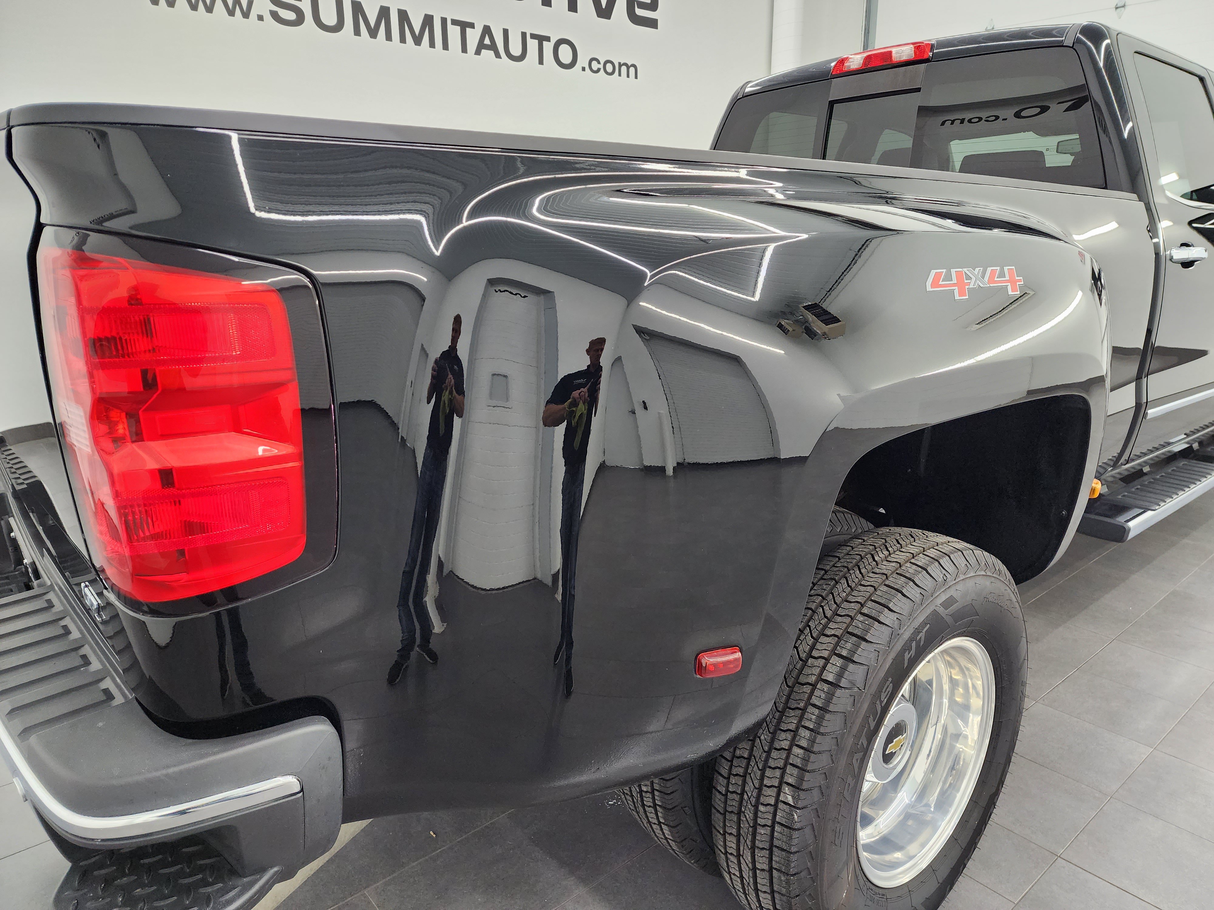Used 2017 Chevrolet Silverado 3500 LTZ w/ Duramax Plus Package AWD/4WD image 29