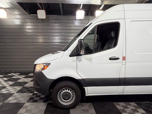 Used 2021 Mercedes-Benz Sprinter 3500 image 32