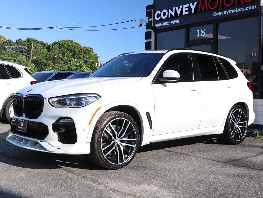 Used 2020 BMW X5 M50i w/ Executive Package AWD/4WD image 2