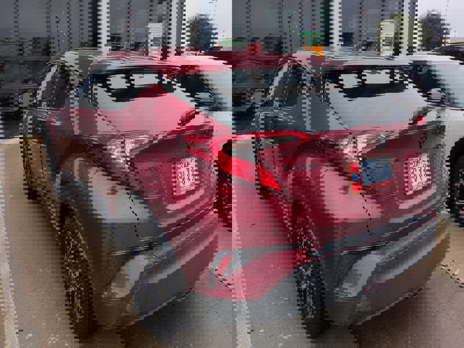 Used 2019 Toyota C-HR Limited image 6