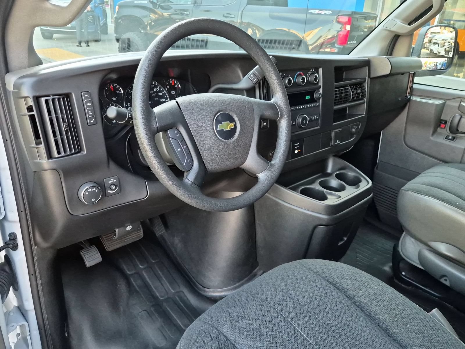 Used 2025 Chevrolet Express 2500 w/ Driver Convenience Package RWD image 12