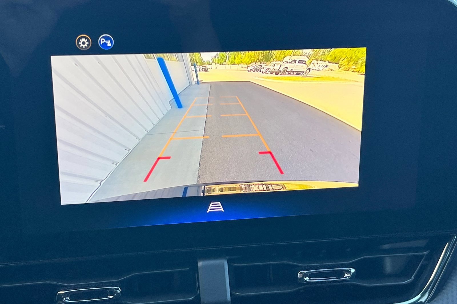 New 2026 Chevrolet Equinox RS AWD/4WD image 17