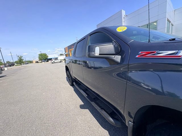 Used 2021 Chevrolet Silverado 1500 LT Trail Boss w/ Convenience Package II AWD/4WD image 9