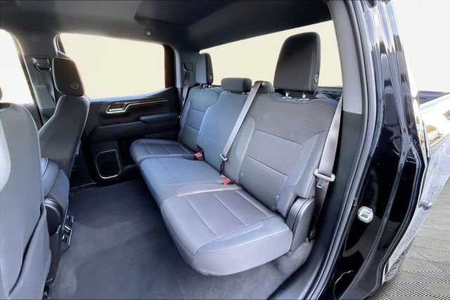 Used 2024 Chevrolet Silverado 1500 LT image 16