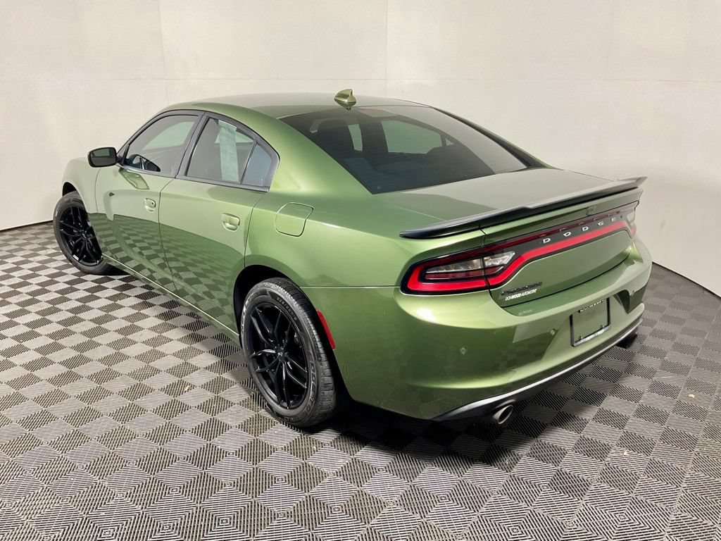 Used 2018 Dodge Charger GT w/ Blacktop Package AWD/4WD image 11
