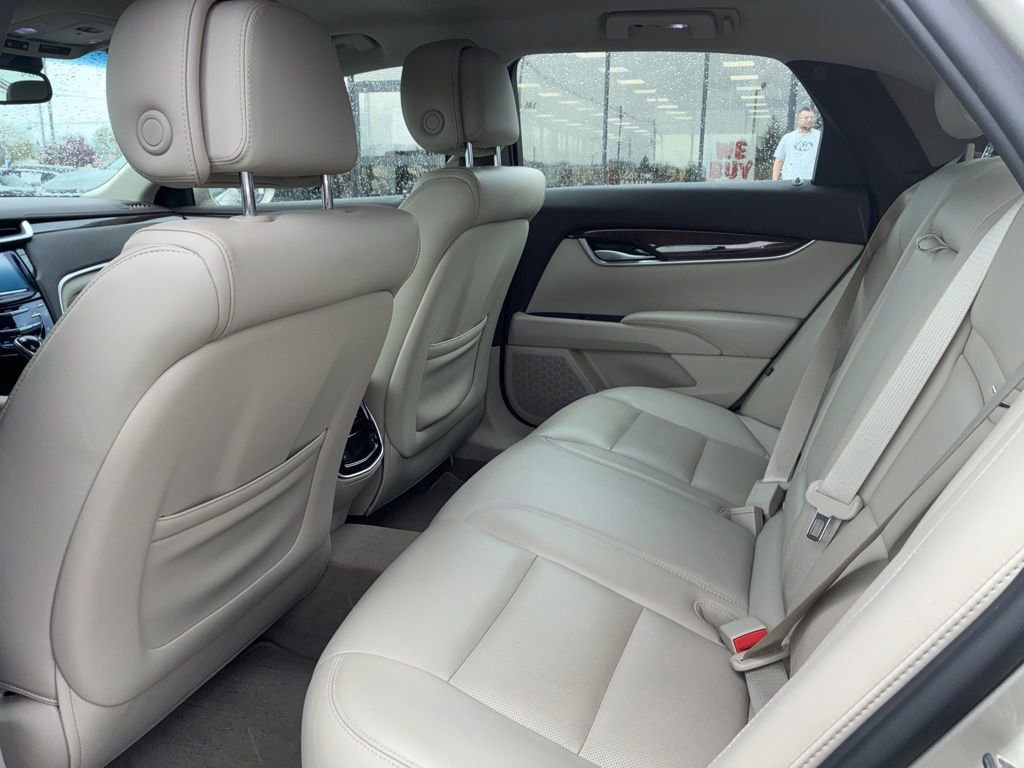 Used 2013 Cadillac XTS Luxury w/ Driver Awareness Package FWD image 9