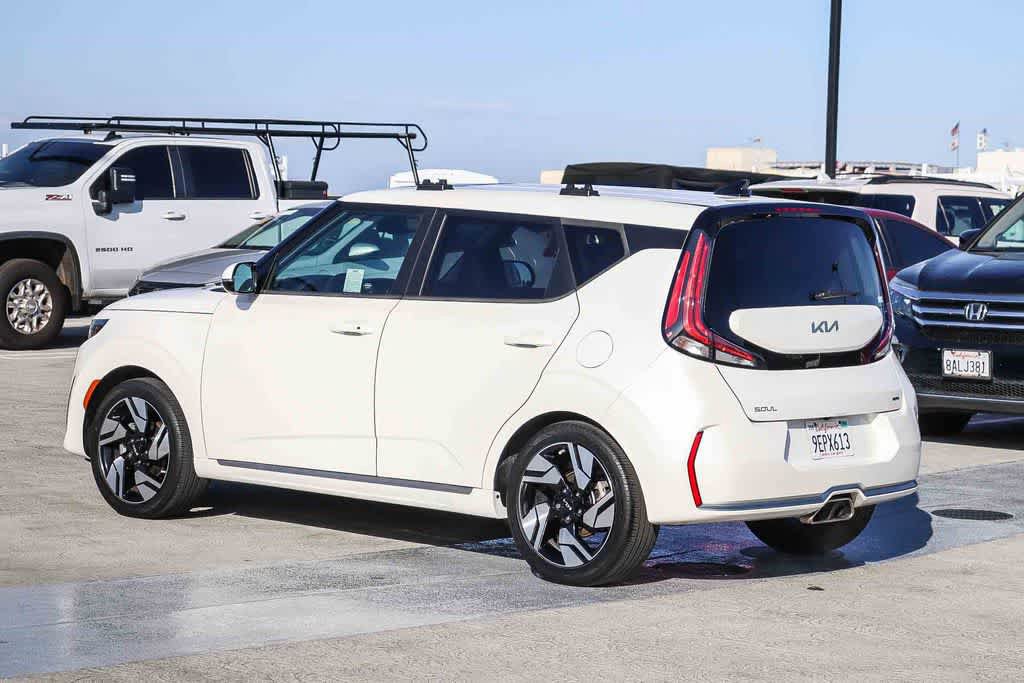 Used 2023 Kia Soul GT-Line FWD image 6