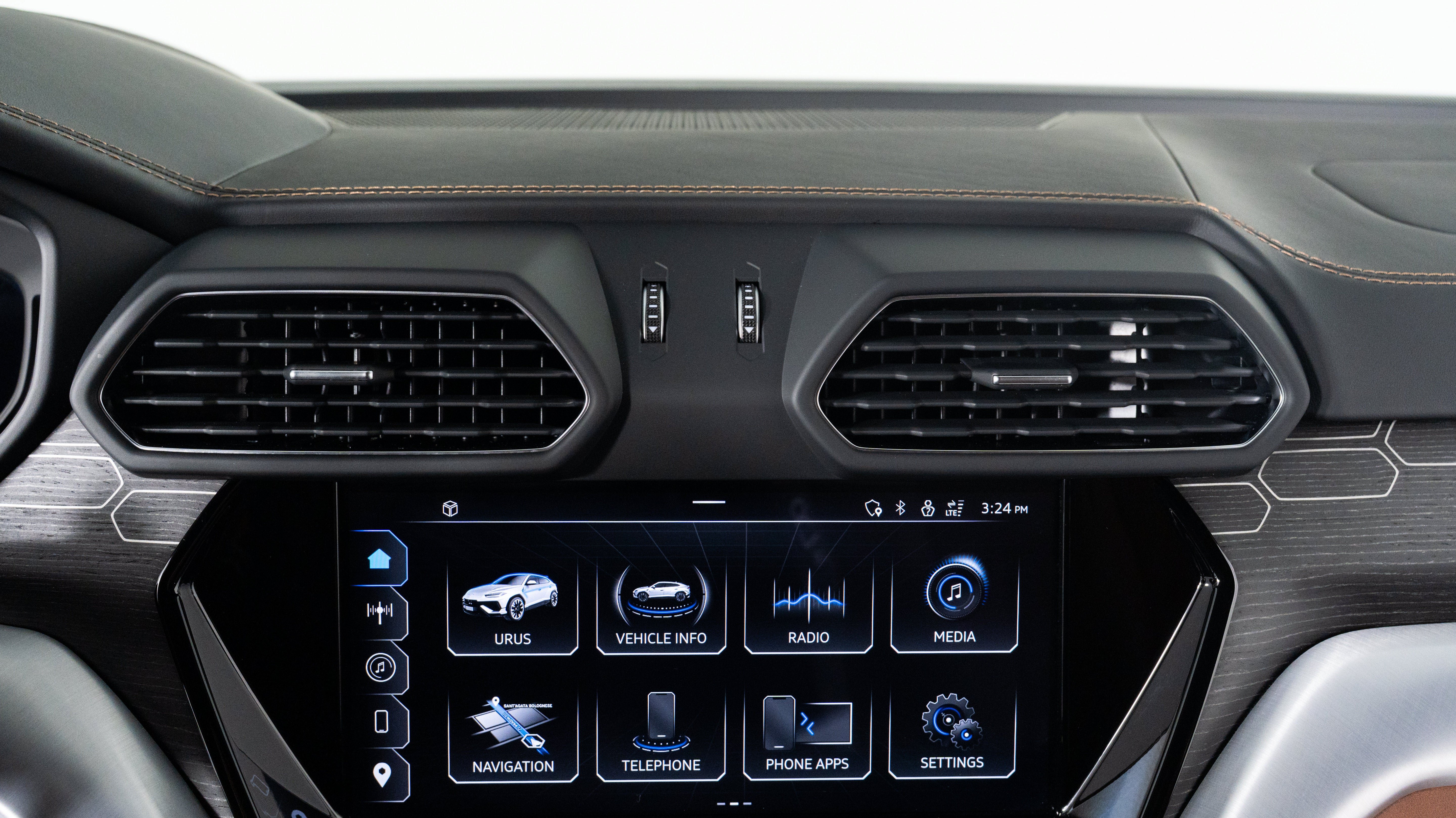 Used 2024 Lamborghini Urus S AWD/4WD image 28