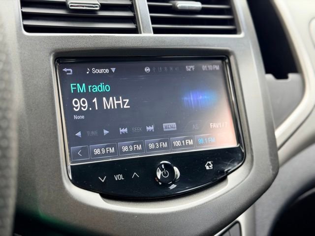 Used 2016 Chevrolet Sonic LT FWD image 10