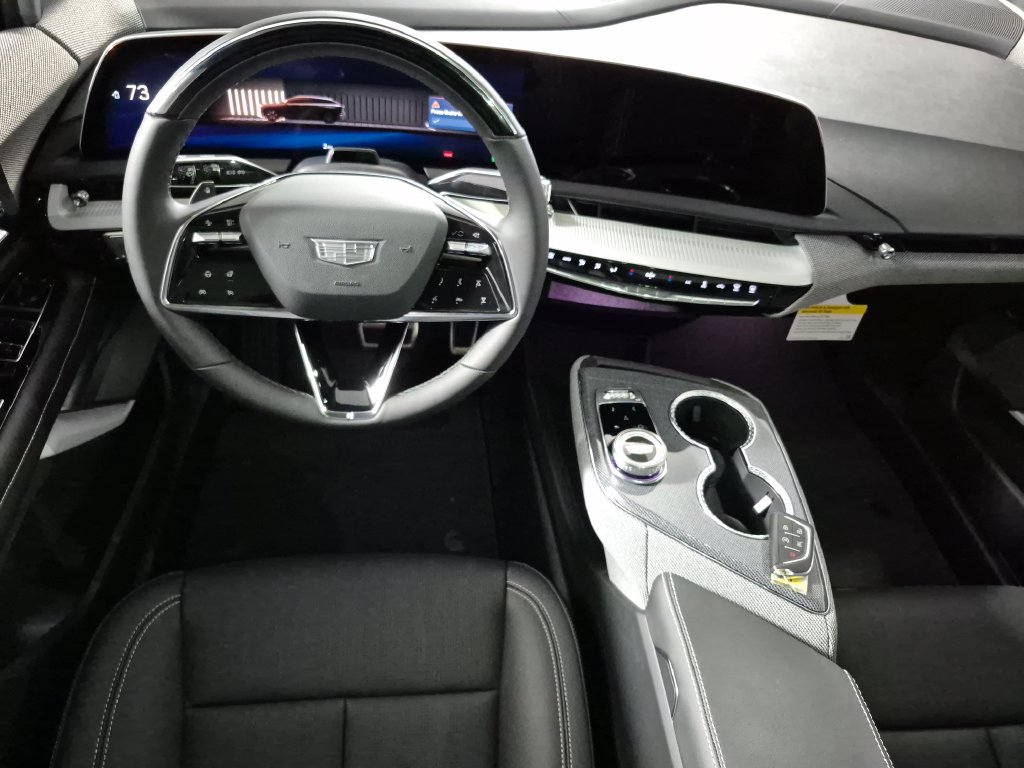 New 2027 Cadillac Optiq Premium Luxury RWD image 10