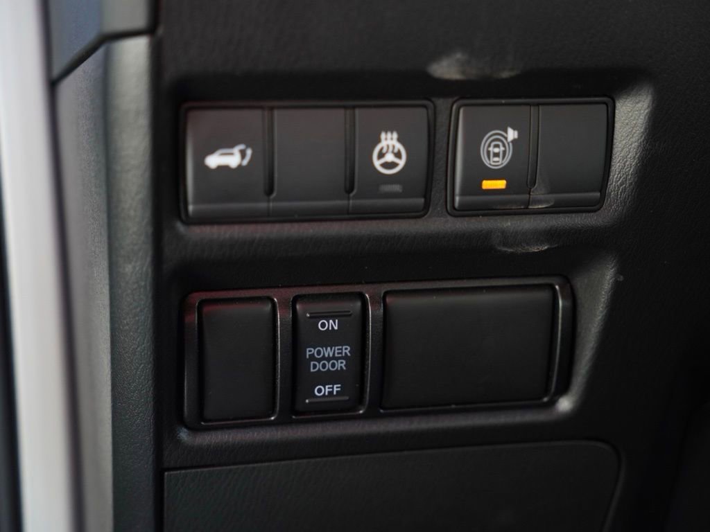 Certified 2024 Nissan Armada SL w/ Captain's Chairs Package image 9