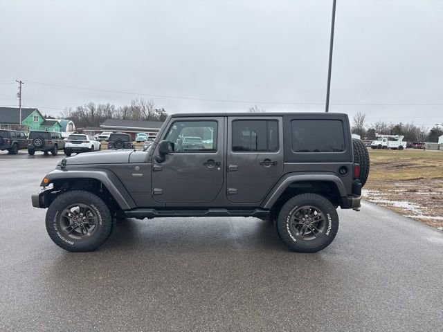 Used 2016 Jeep Wrangler Unlimited Sahara image 1