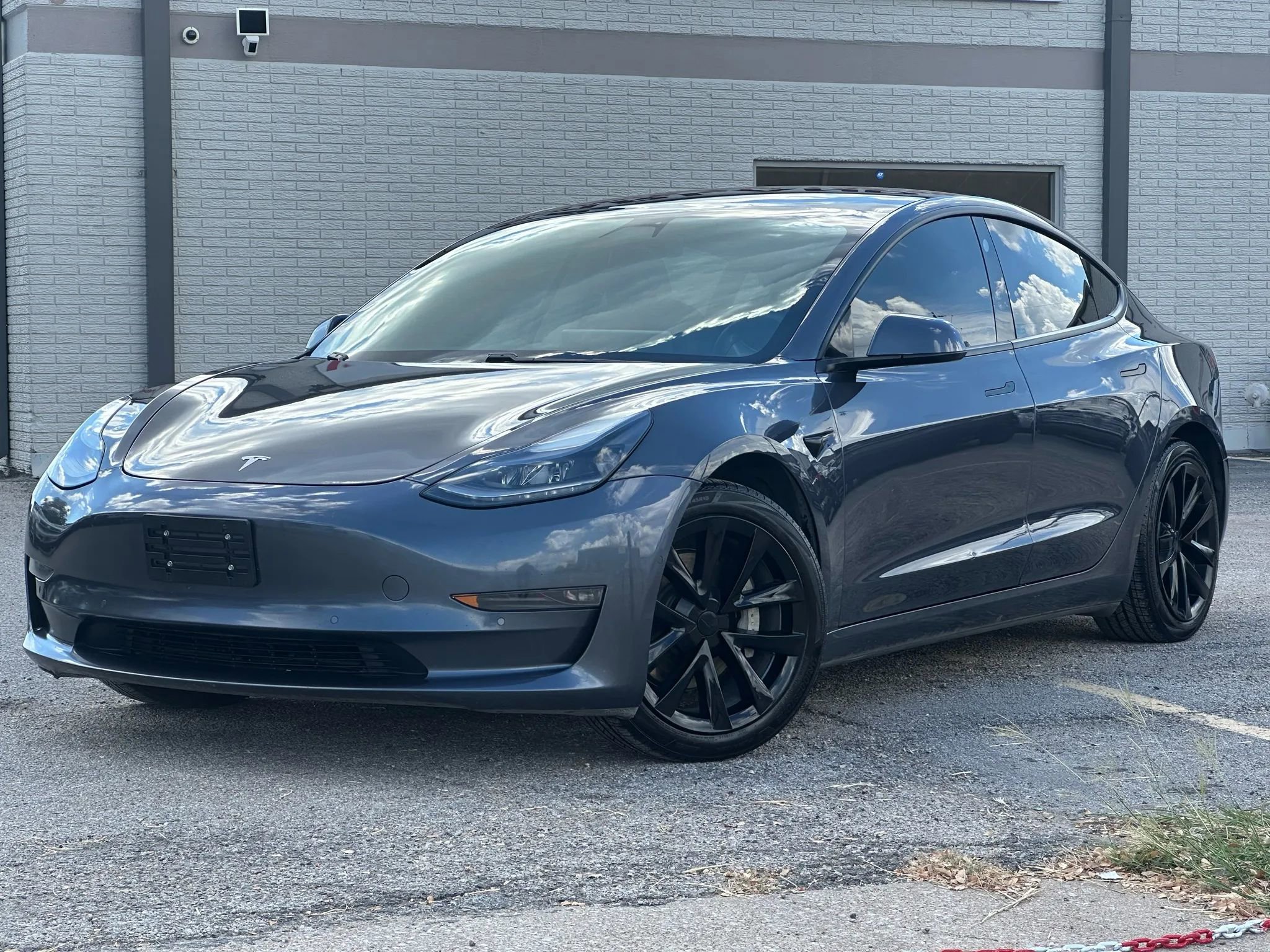 Used 2021 Tesla Model 3 Long Range image 2