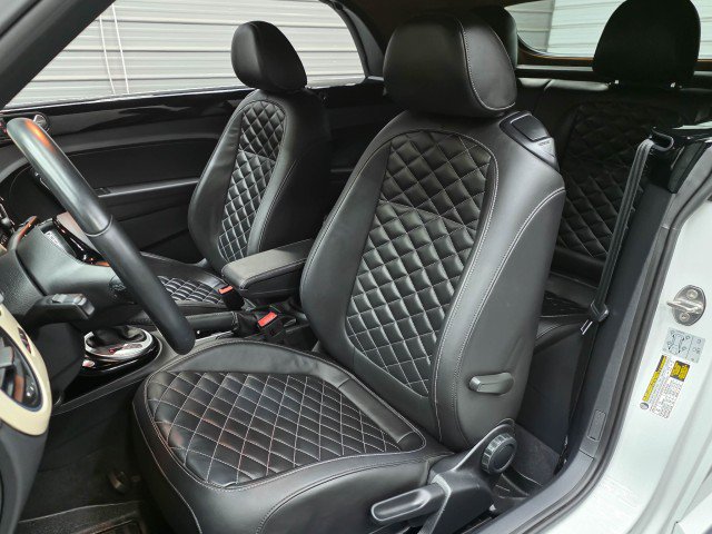 Used 2019 Volkswagen Beetle 2.0T Final Edition SEL FWD image 15