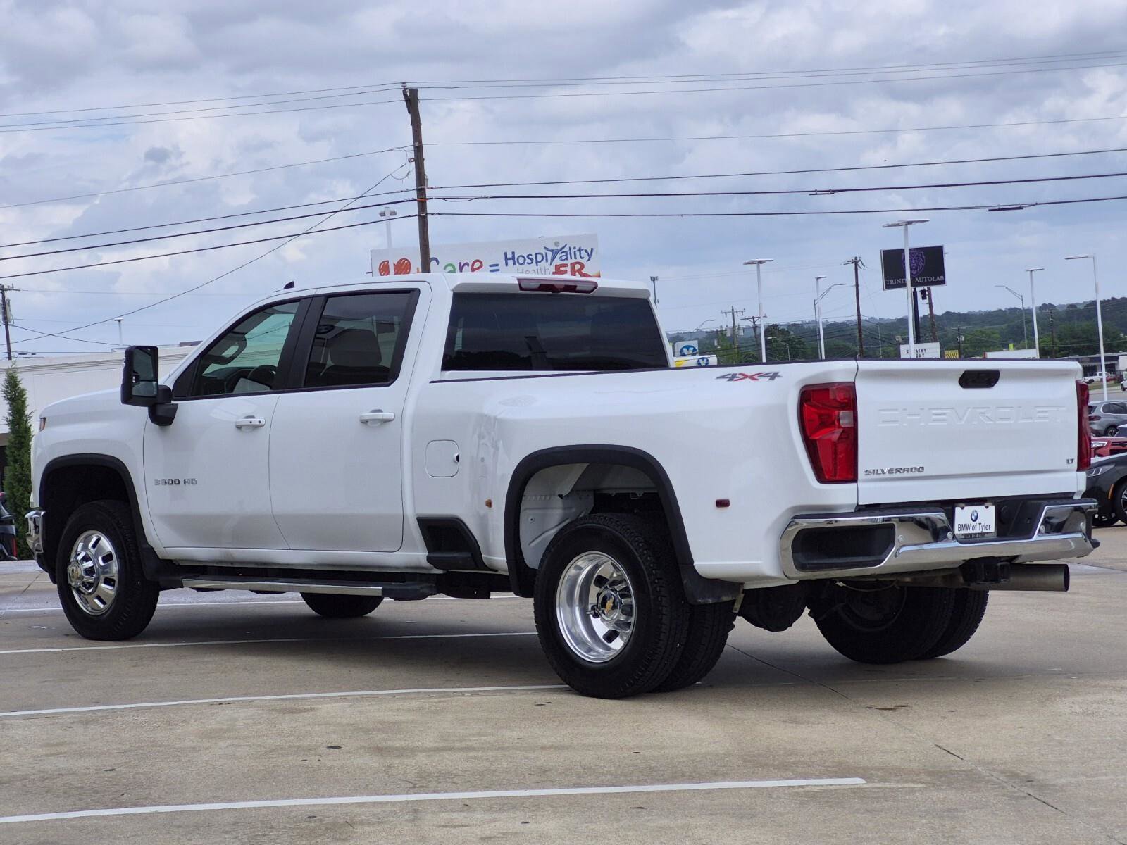 Used 2025 Chevrolet Silverado 3500 LT w/ Safety Package AWD/4WD image 6