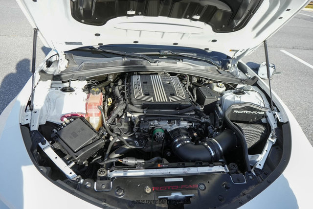 Used 2017 Chevrolet Camaro ZL1 RWD image 15