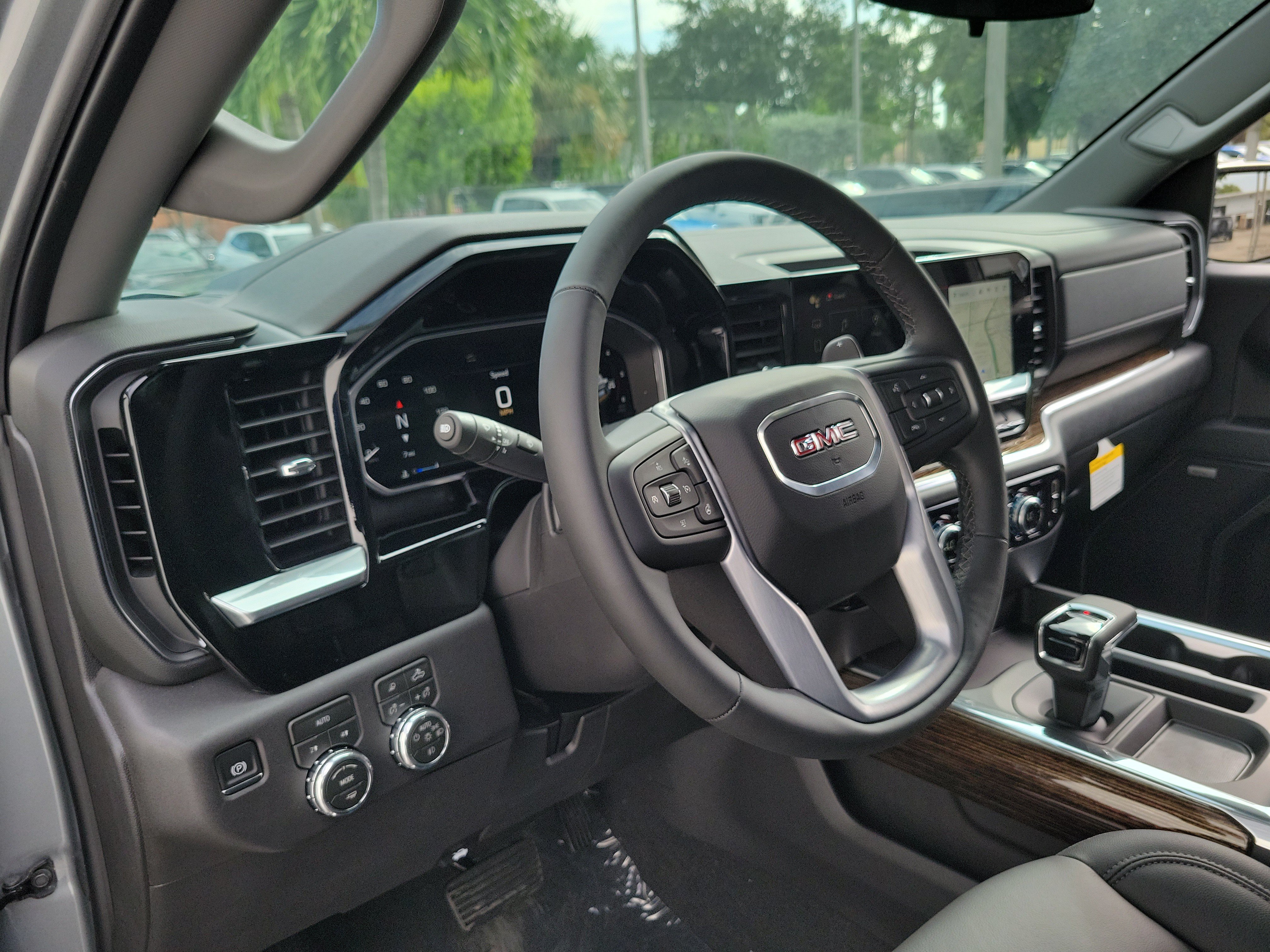 New 2026 GMC Sierra 1500 Elevation w/ Elevation Premium Package AWD/4WD image 21