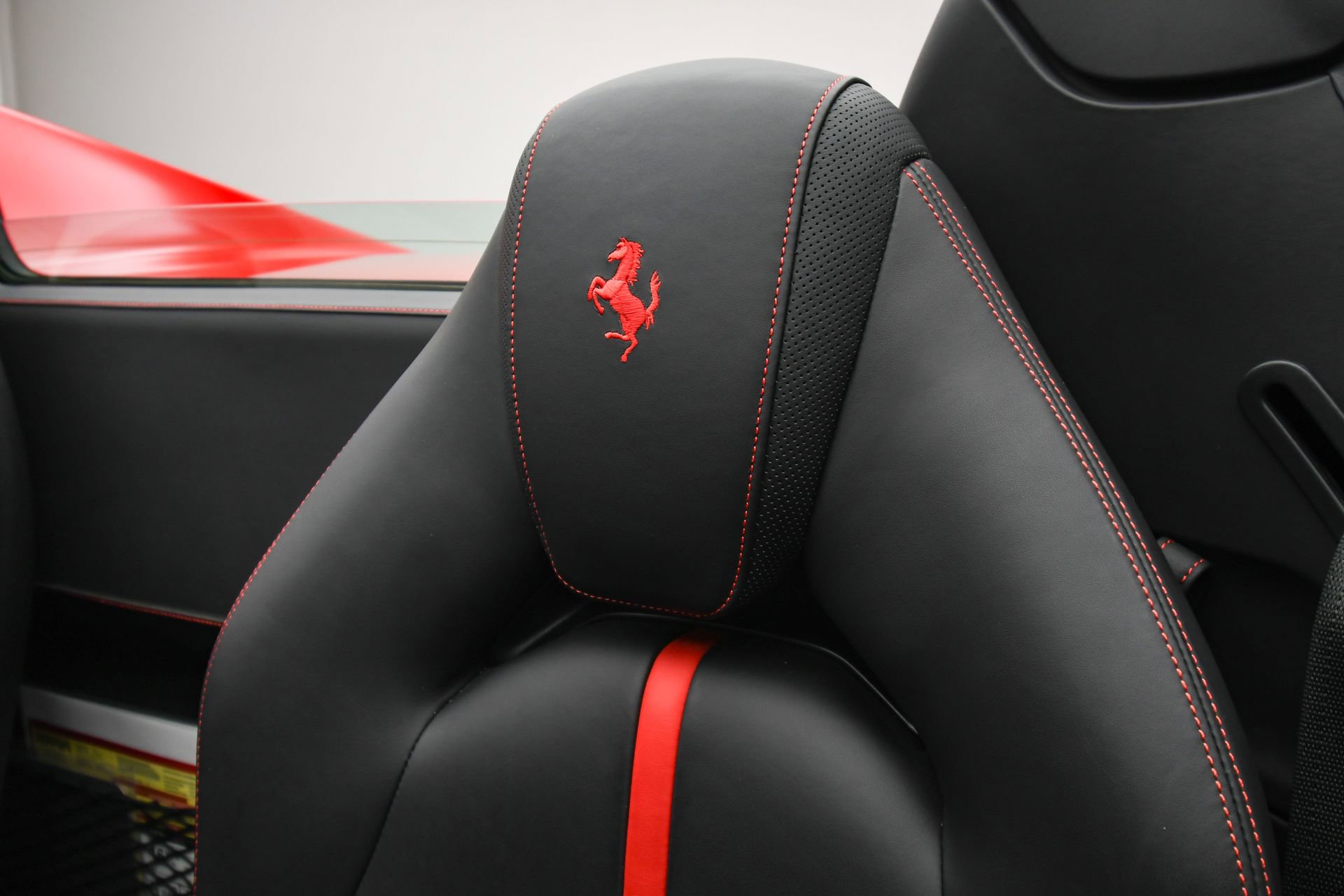 Used 2021 Ferrari F8 Tributo image 54