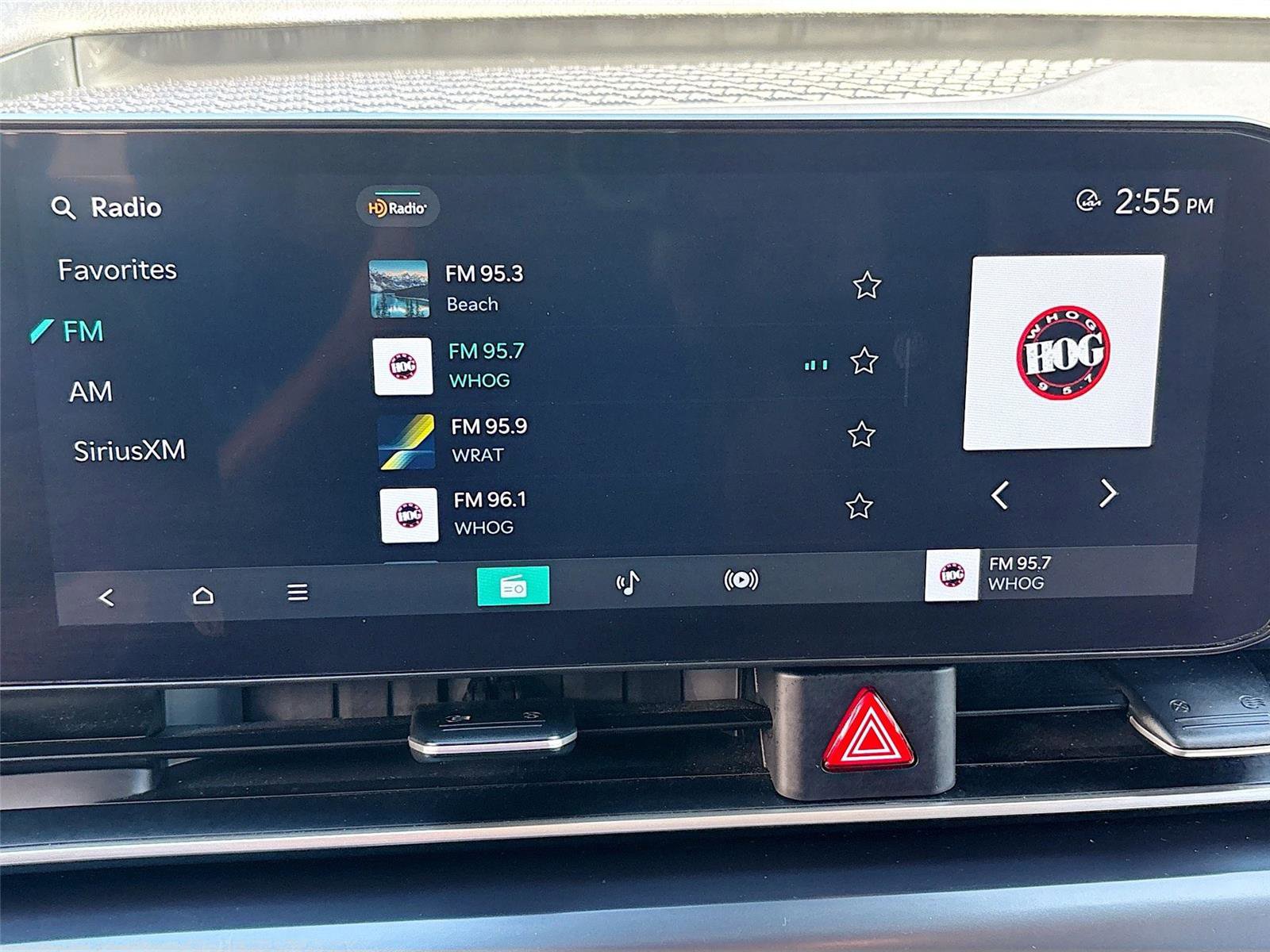 Used 2025 Kia Carnival image 15