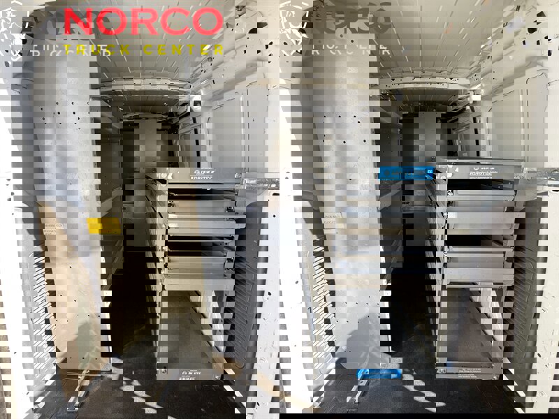 Used 2020 Ford Transit Connect XL image 13