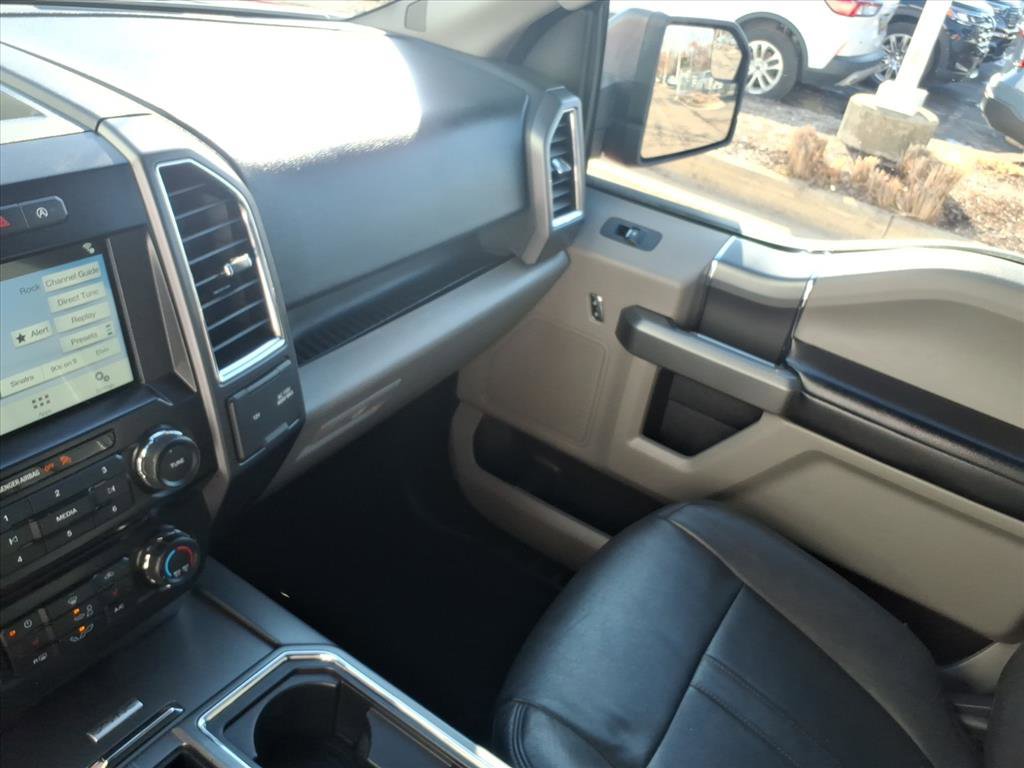 Used 2016 Ford F150 XLT w/ Equipment Group 302A Luxury image 20