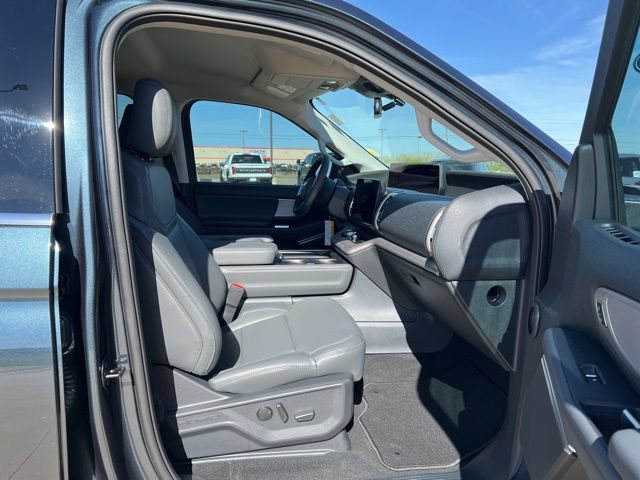 New 2026 Ford Expedition Active RWD image 26