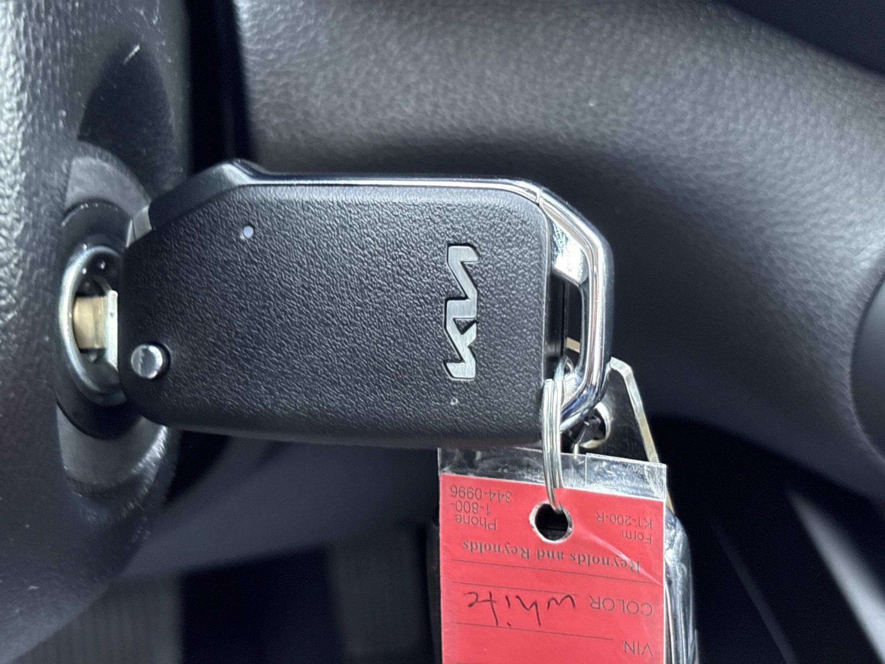 Used 2025 Kia Soul LX w/ LX Technology Package FWD image 30
