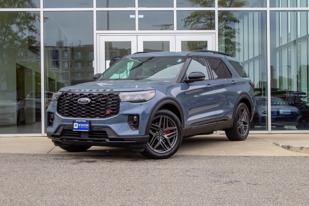 Used 2025 Ford Explorer ST