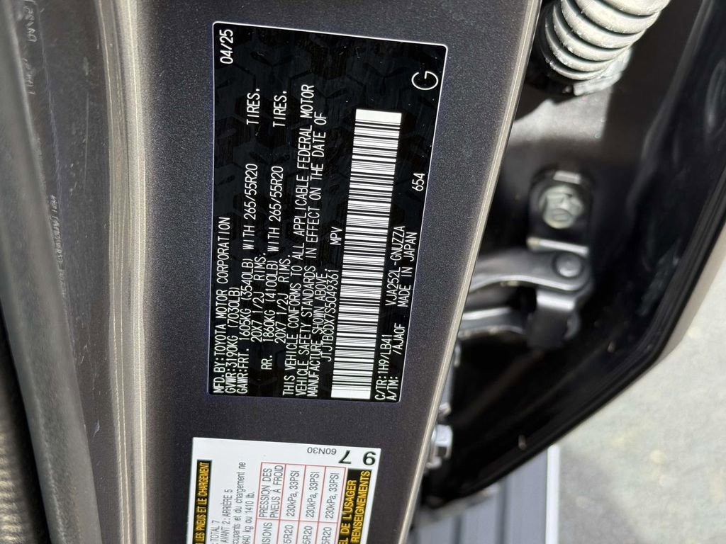 Used 2025 Lexus GX 550 Premium+ w/ Accessory Package (2T) image 31