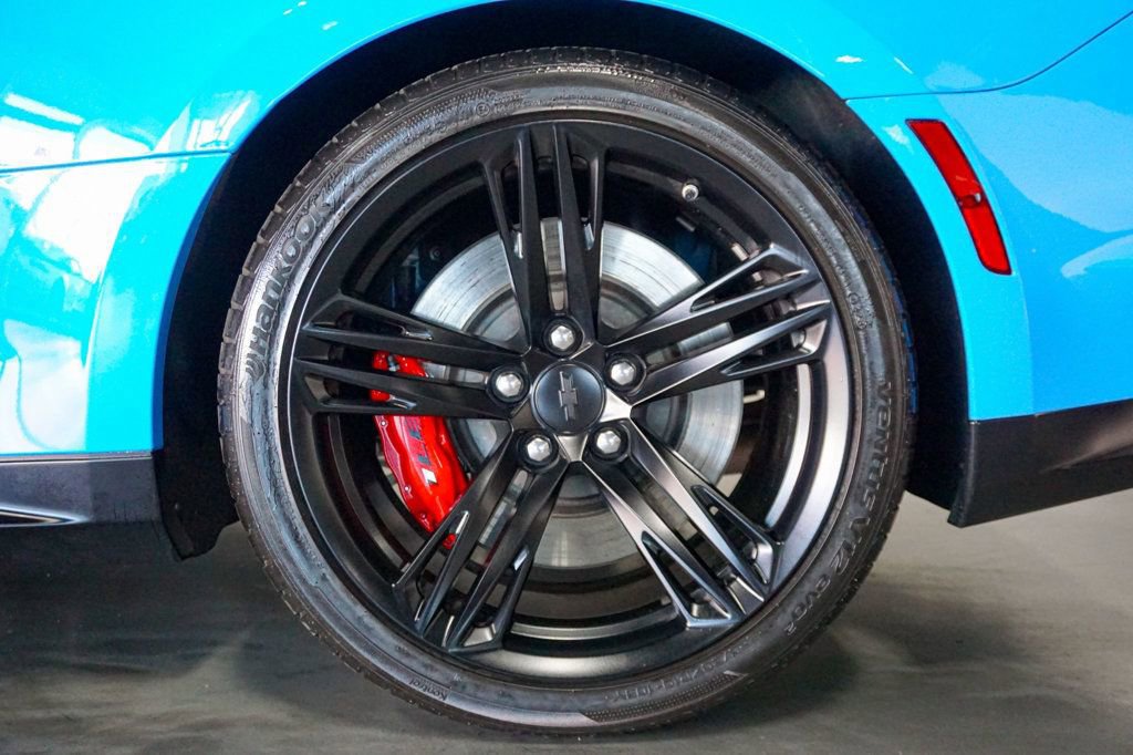 Used 2023 Chevrolet Camaro ZL1 image 44