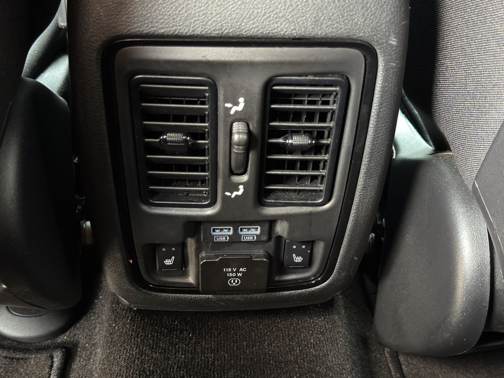 Used 2022 Dodge Durango R/T AWD/4WD image 22