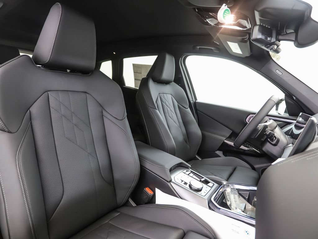 Used 2026 BMW X3 xDrive30 w/ Premium Package image 33