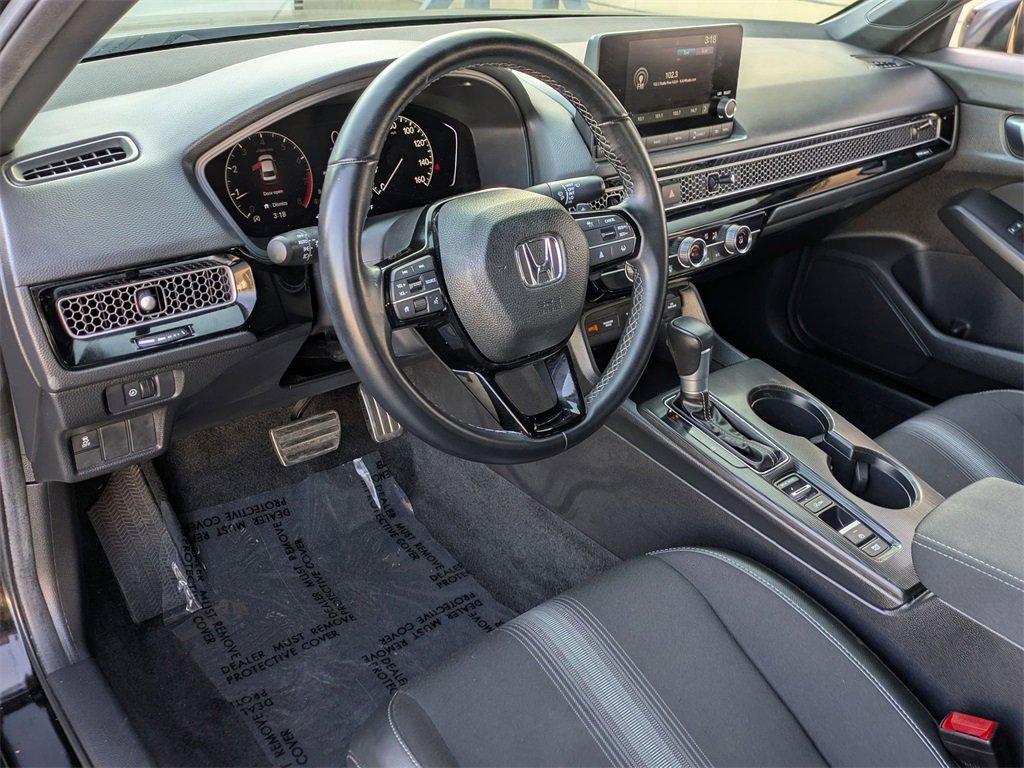Used 2025 Honda Civic Sport image 14