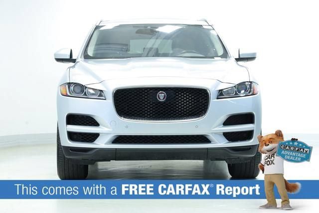 Used 2020 Jaguar F-PACE Premium AWD/4WD image 2