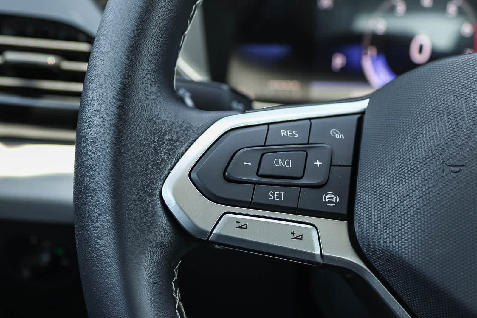Certified 2023 Volkswagen Taos S FWD image 22