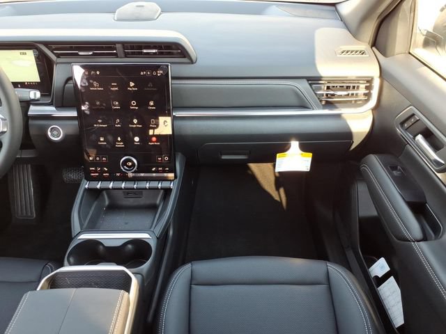 New 2027 GMC Terrain Elevation w/ Elevation Premium Package FWD image 18