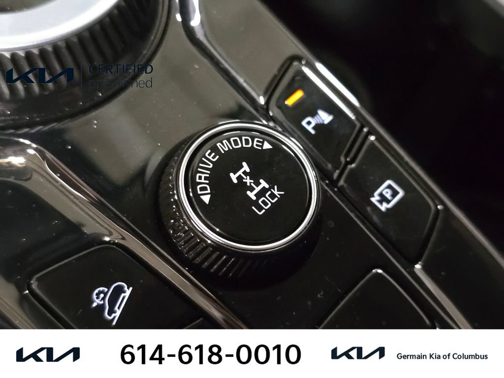 Certified 2025 Kia Sportage EX w/ EX Premium Package AWD/4WD image 31