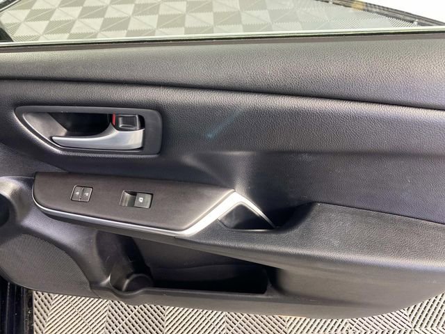 Used 2017 Toyota Camry LE FWD image 22