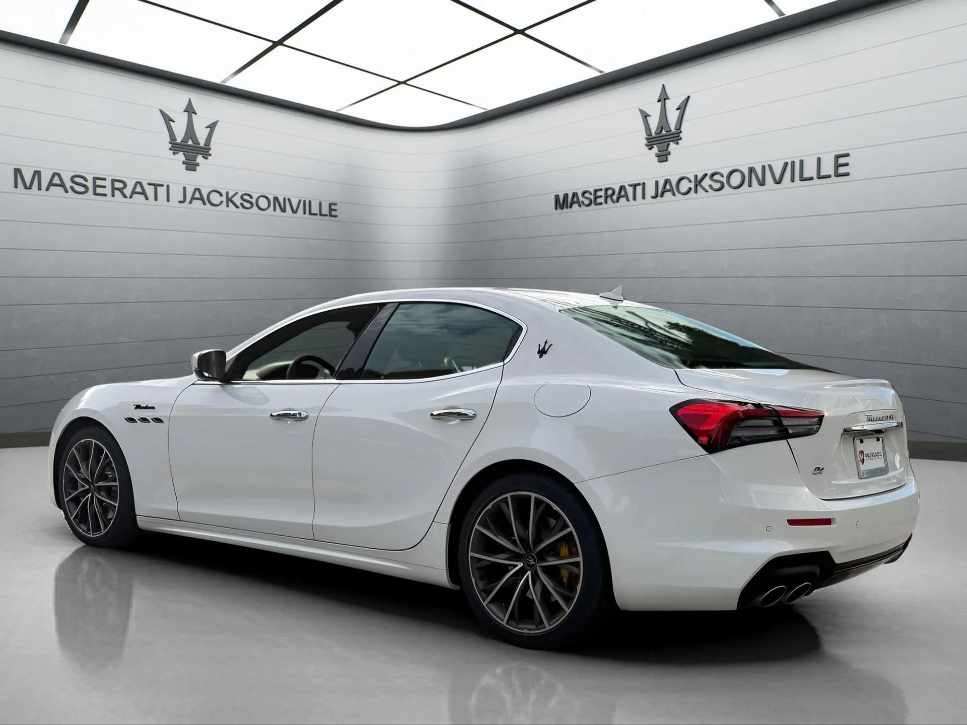 Certified 2022 Maserati Ghibli Modena Q4 image 12