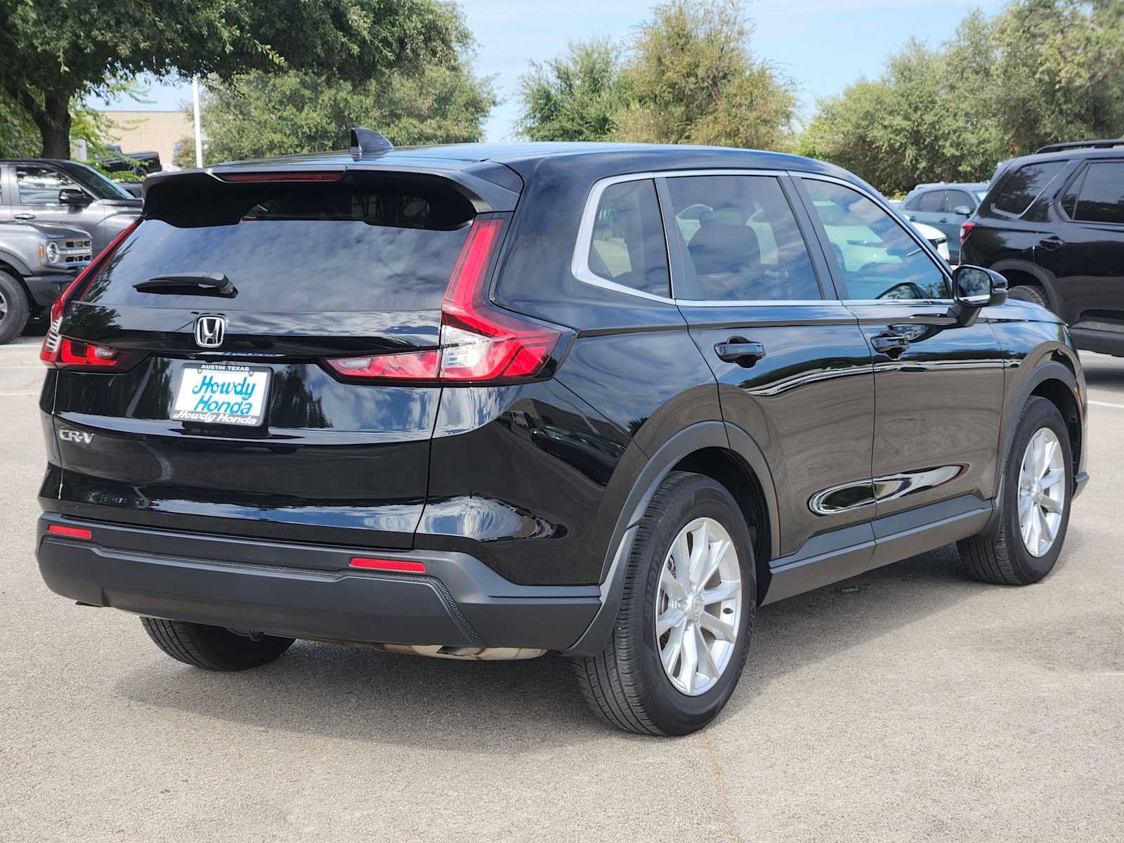 Used 2025 Honda CR-V EX image 5