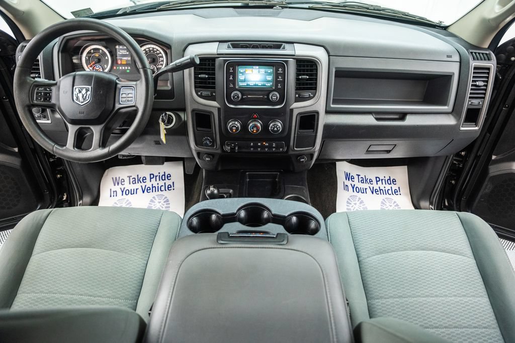 Used 2016 RAM 3500 Tradesman w/ Chrome Appearance Group AWD/4WD image 26