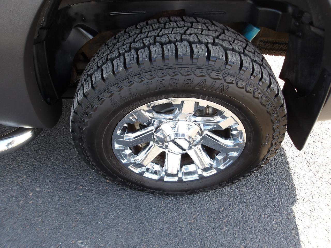 Used 2003 Chevrolet Avalanche 4x4 image 23