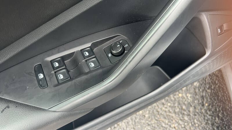 Used 2019 Volkswagen Jetta S w/ Driver Assistance Package FWD image 13