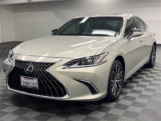 Certified 2024 Lexus ES 350 w/ Premium Package image 2