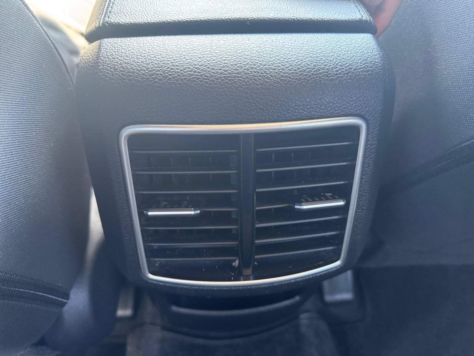 Used 2025 Kia Sportage LX FWD image 22