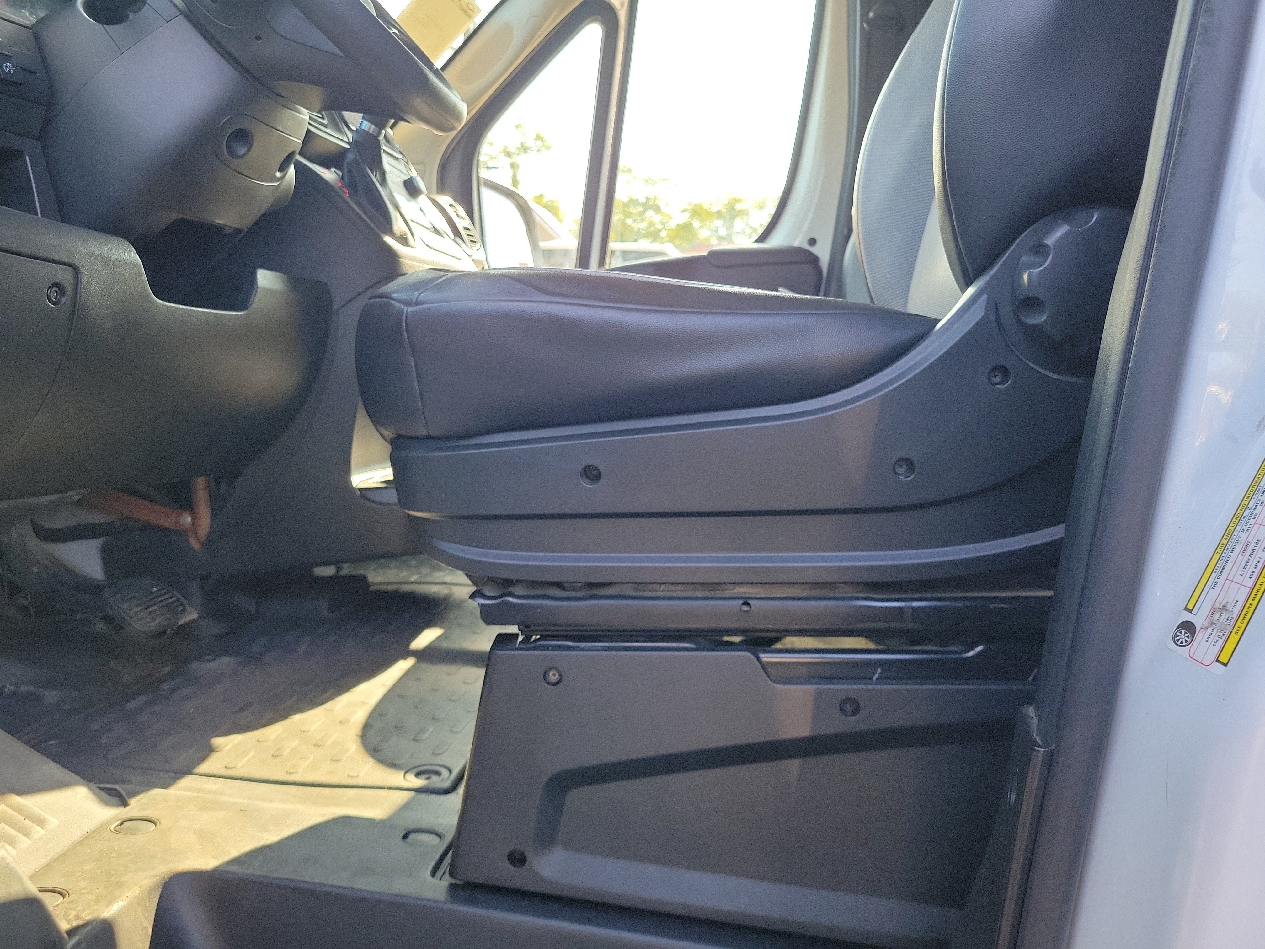 Used 2023 RAM ProMaster 2500 FWD image 16