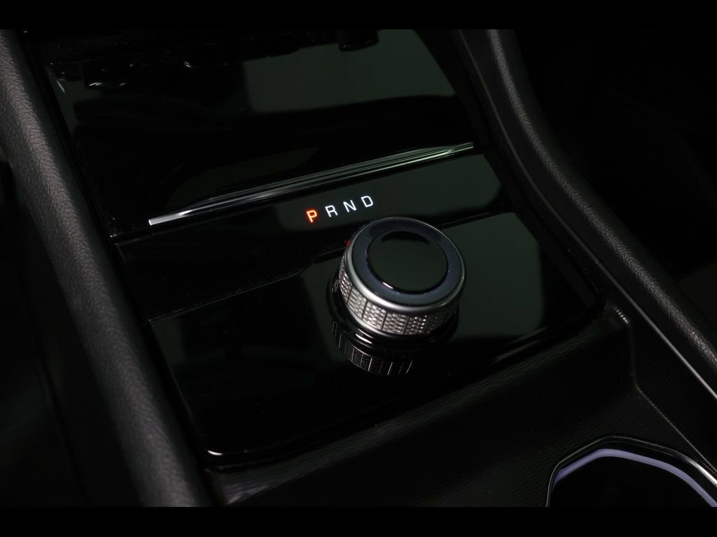 Used 2024 Jeep Grand Cherokee Altitude image 26