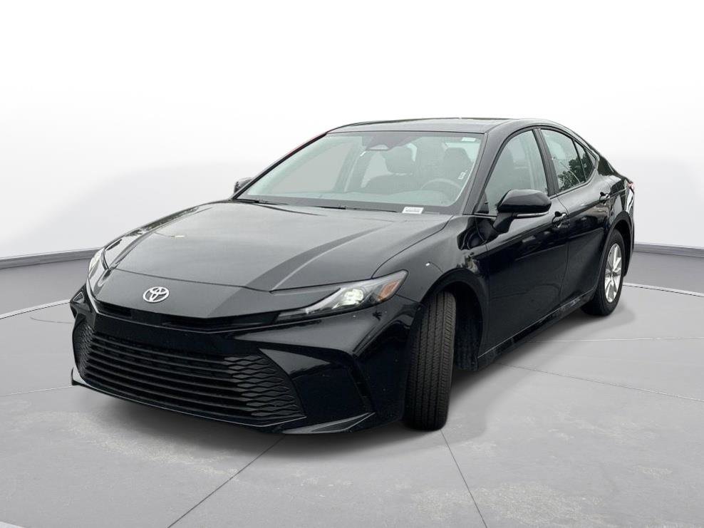 Used 2026 Toyota Camry LE FWD image 2