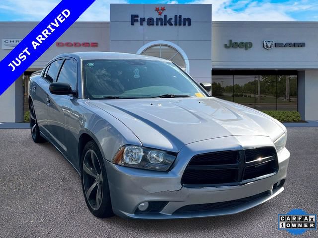 Used 2014 Dodge Charger SXT