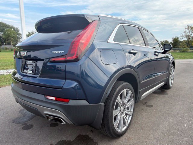 Used 2020 Cadillac XT4 Premium Luxury w/ Enhanced Visibility Package FWD image 7